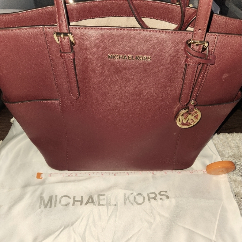 Micael Kors tote bag, large, burgundy